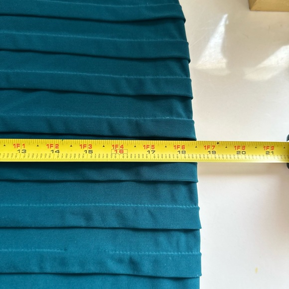 R&M Richards Beautiful dress for a party or wedding - Picture 8 of 11